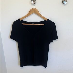 Express Black V-Neck Short Sleeve Tee